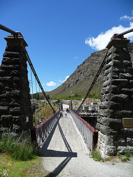 File:The Kawarau bridge.jpg