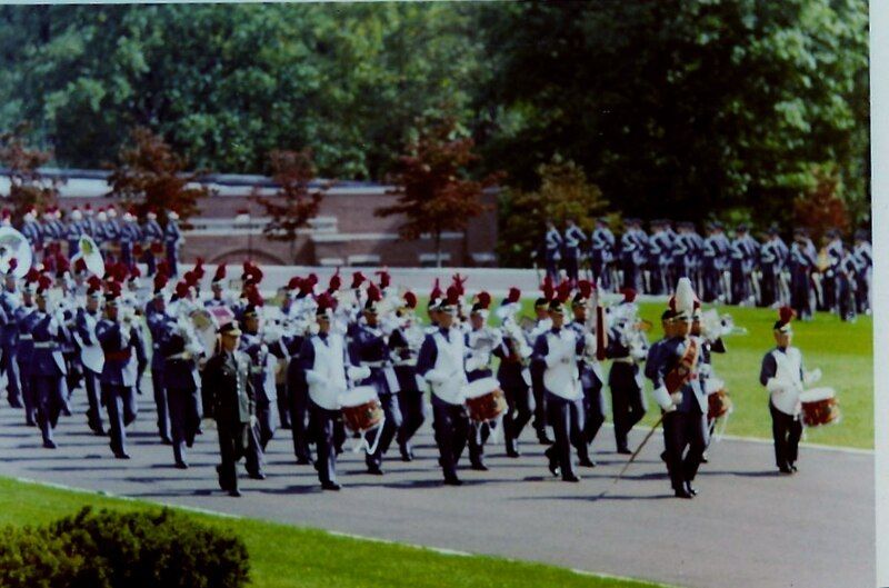 File:VFMAParade1970.jpg