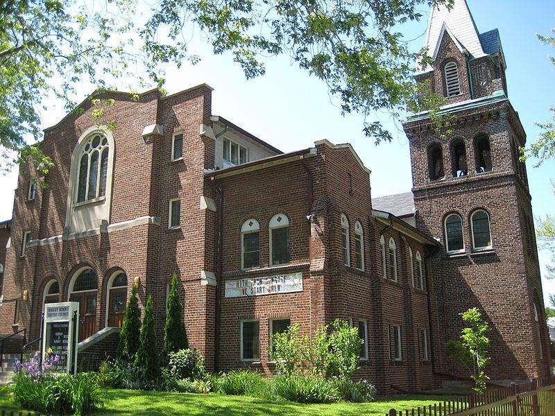 File:Wesley-Mimico United Church.jpg