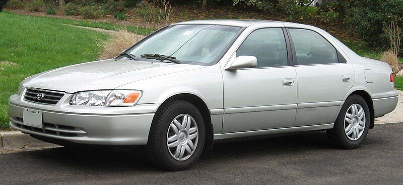 File:2000-01 Toyota Camry.jpg