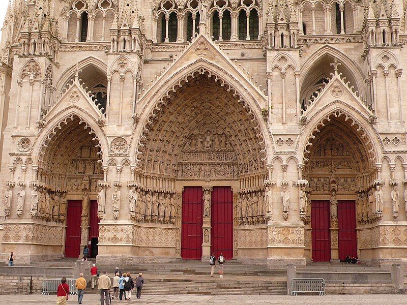 File:Amiens cathédrale10.JPG