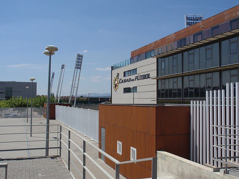 File:Ciudad del Fútbol.jpg