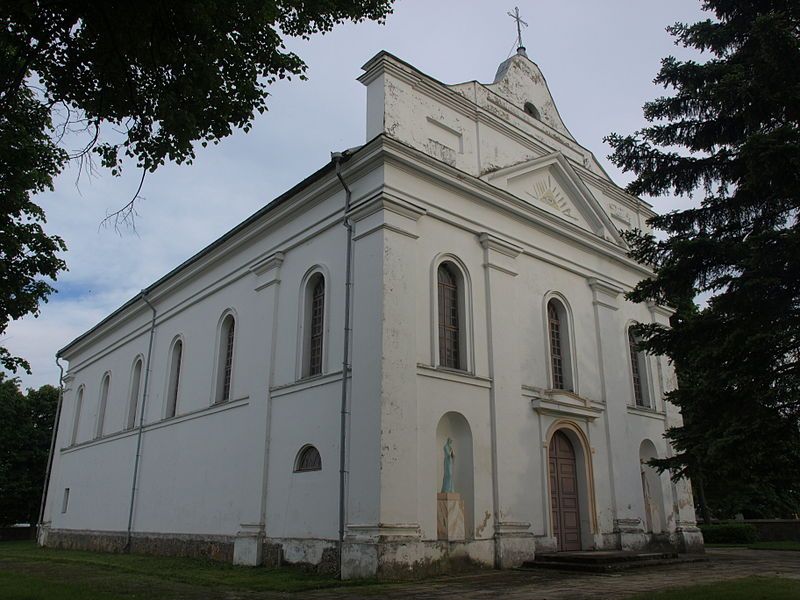 File:Darsuniskis church.jpg