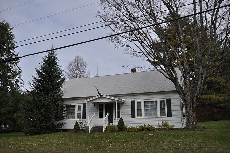 File:GoshenNH PikeHouse.jpg