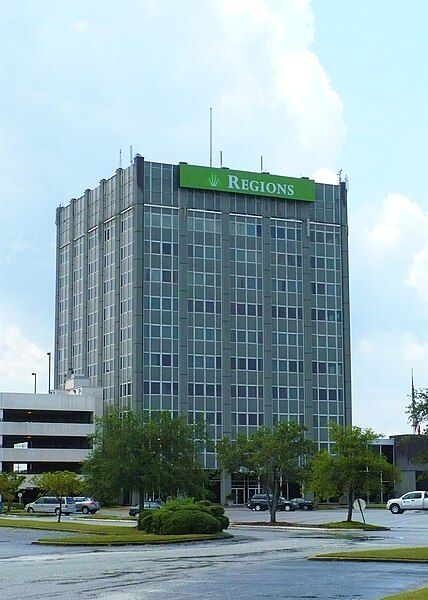 File:Regions Bank Tower.jpg