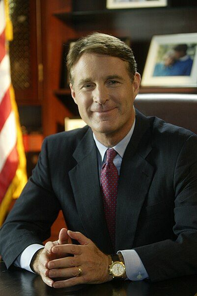 File:SenatorBayh.jpg