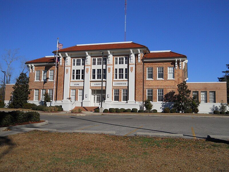 File:StoneCountyCourthouse 1.JPG