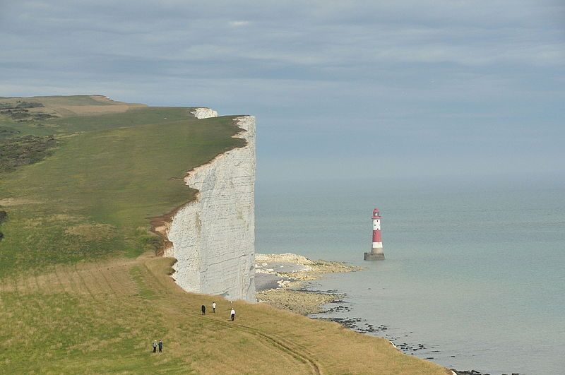 File:Beachy Head (2206).jpg