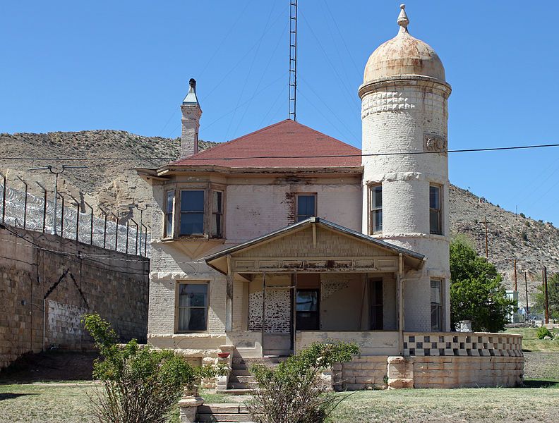 File:Deputy Warden's House.JPG