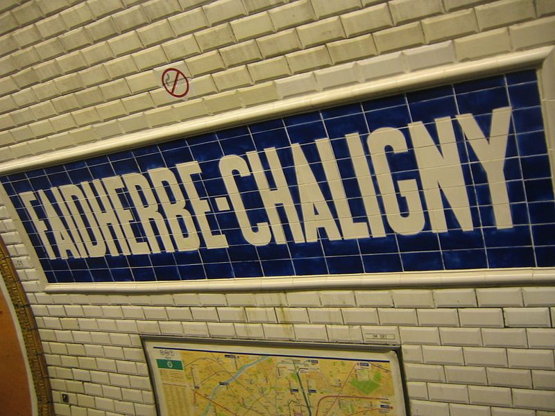 File:Faidherbe-chaligny Metro.jpg