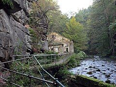 Ruined building of the hydropower station (Copitzer Elektrizitätswerk)