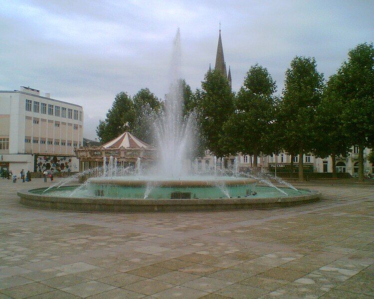 File:Limoges-fountain.jpg