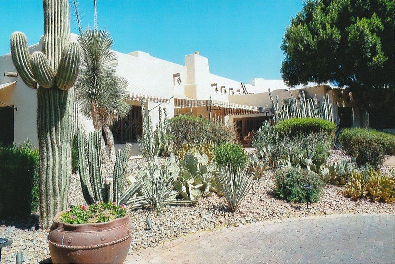 File:Litchfield Park-Wigwam Hotel-1918-1929-1.jpg