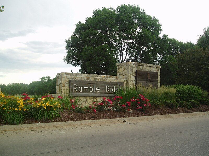 File:Ramble Ridge Park.jpg