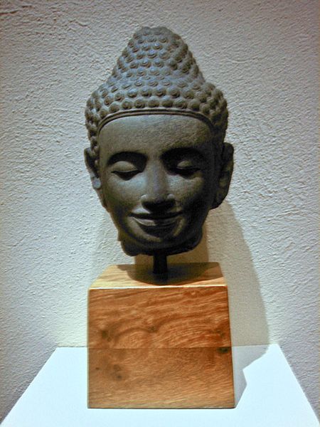 File:Cambodia-buddha-11thcentury-fix2.jpg