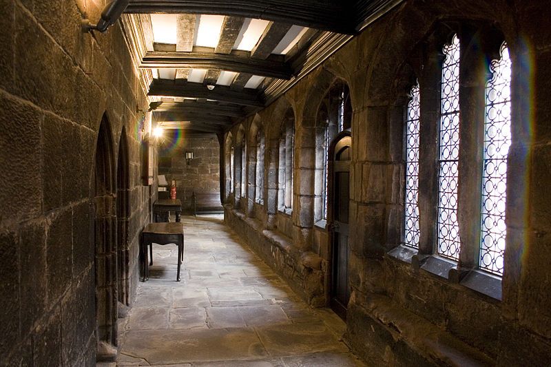 File:Chetham's interior.jpg