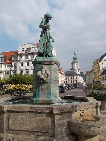 File:DöbelnSchlegelbrunnen3.JPG