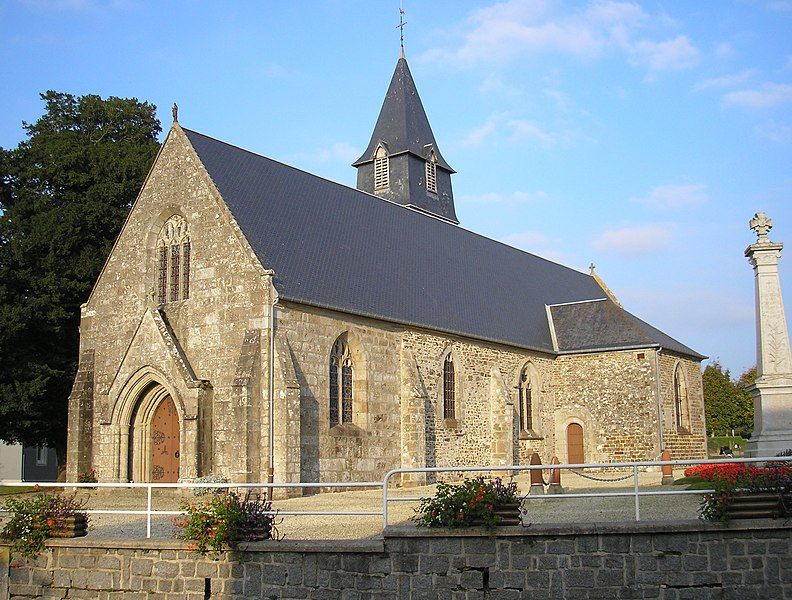 File:FranceNormandieCoursonEglise.jpg