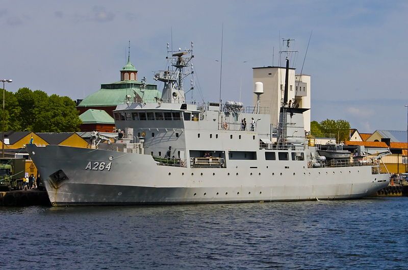 File:HMS Trossö.jpg