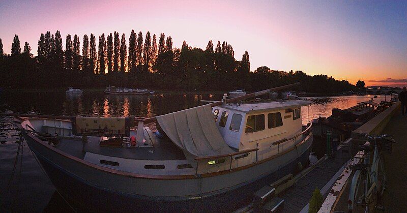 File:Kingston riverside sunset.jpg