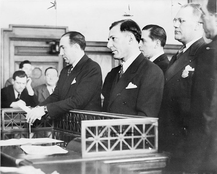 File:Louis Buchalter sentencing.jpg