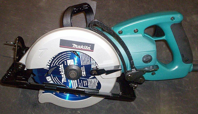 File:Makita 5057KB unloaded.jpg