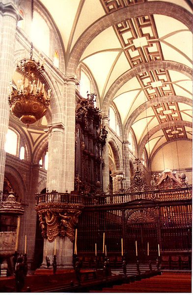 File:Mexico DF Cathedral.jpg