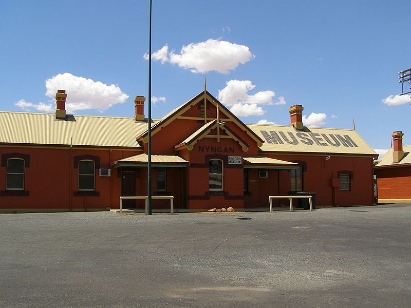 File:Nyngan-Railway-Station.JPG