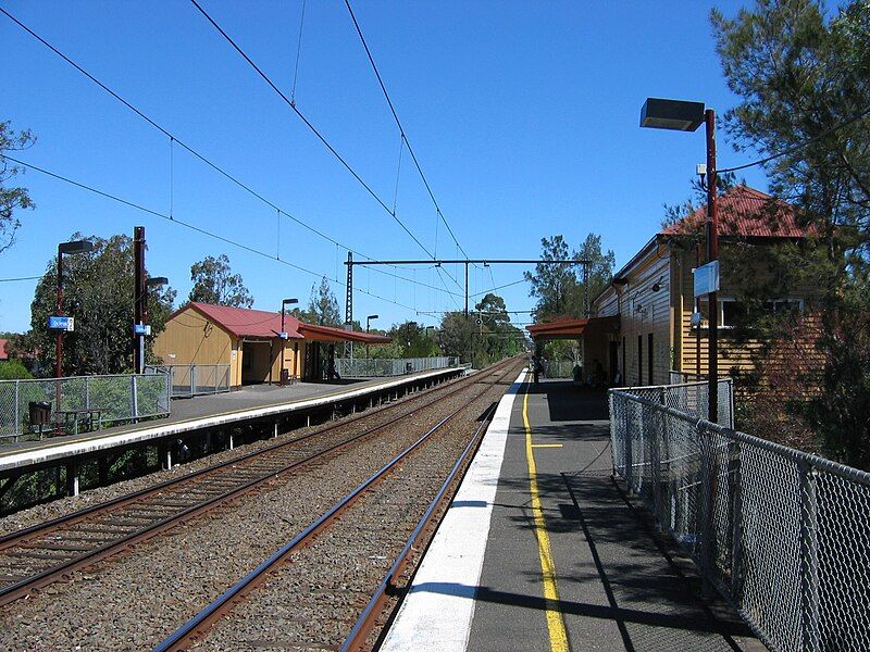 File:Station gardenvale 1.jpg