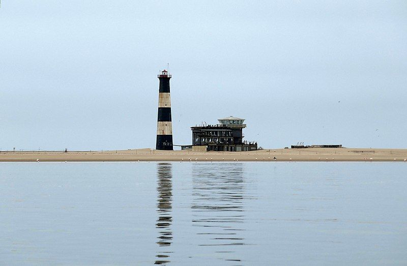 File:Walvis Bay-Phare (2).jpg