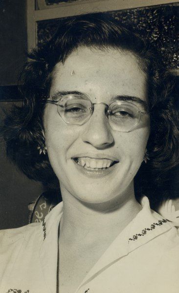 File:Anita Prestes (1957).tif