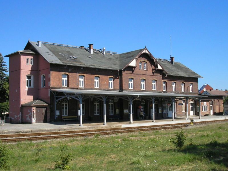 File:Bahnhof Ilmenau.jpg