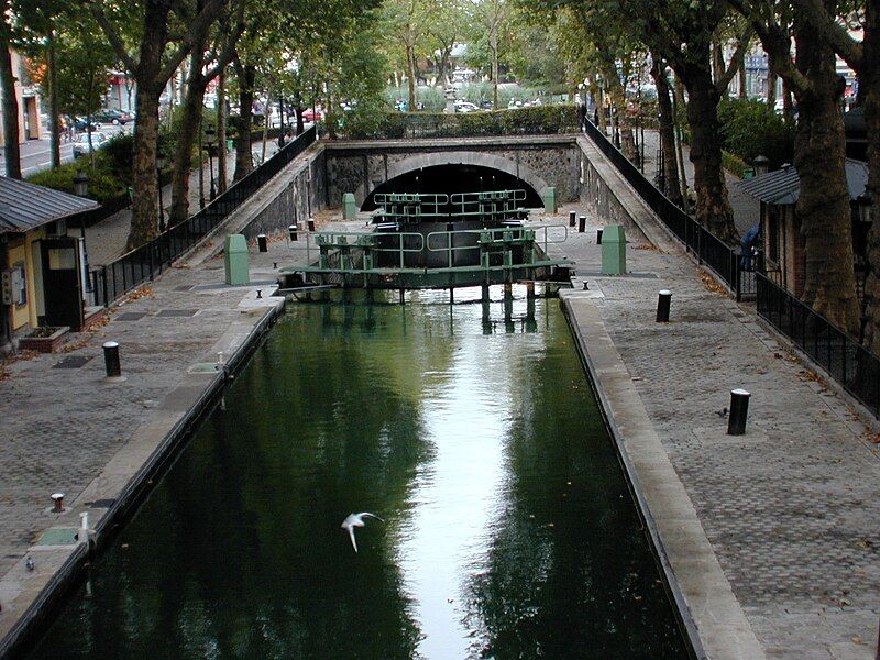 File:Canal Saint-Martin 2.jpg