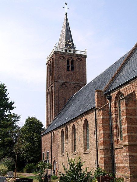 File:Dorpskerkcastricum.jpg