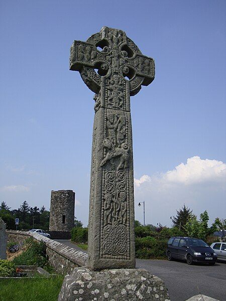 File:DrumcliffHighCross&RoundTower.JPG