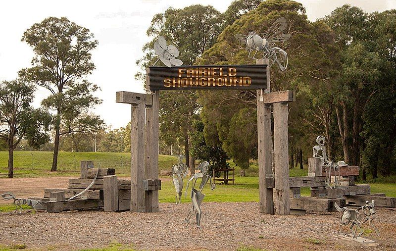 File:Fairfield showground entrance.jpg