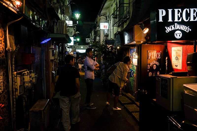 File:Golden Gai3.jpg