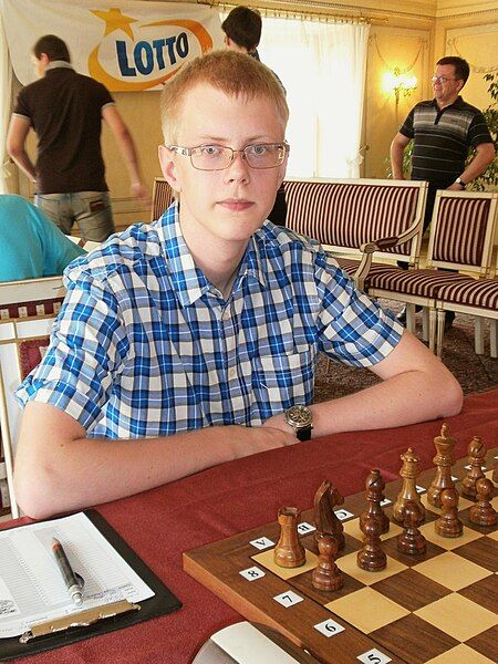 File:Kacper Drozdowski 2013.JPG