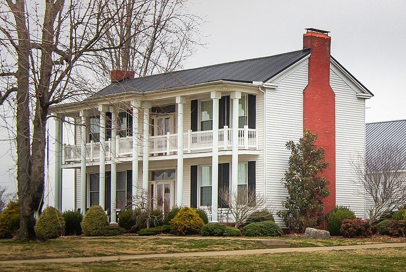 File:Longview Farm House.jpg