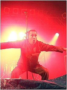 King performing with Gang of Four in 2011