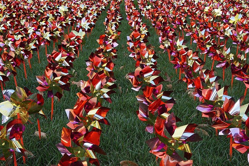 File:Pinwheel Garden 2017.jpg