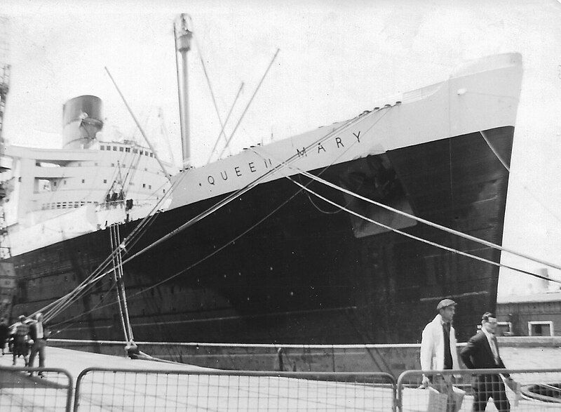 File:QueenMary1956.jpg