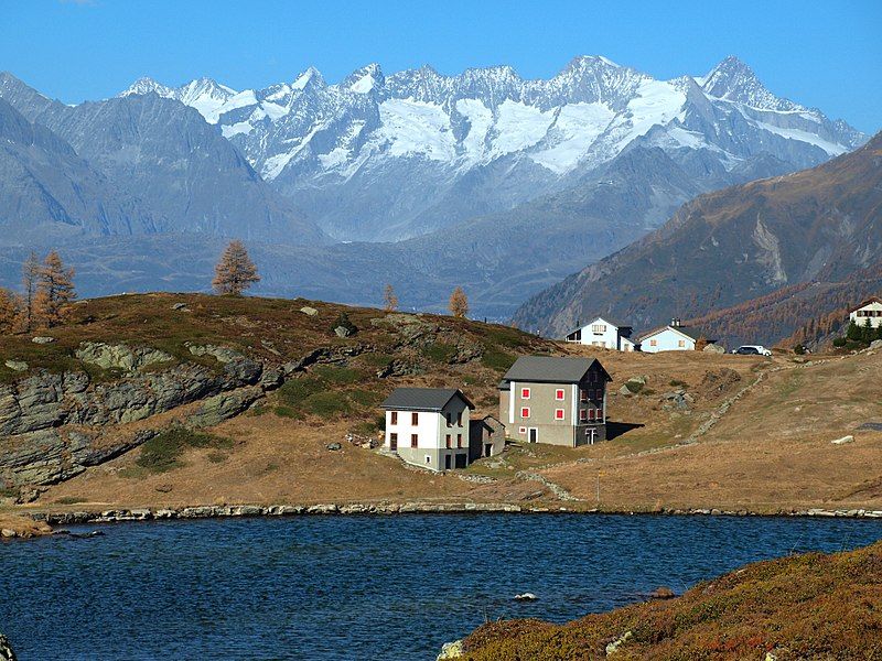 File:Rotelsee im Sommer.jpg