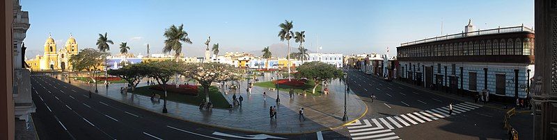 File:Trujillo-Peru1.jpg