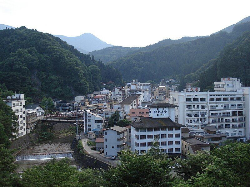 File:Tsuchiyu Onsen 100808.jpg