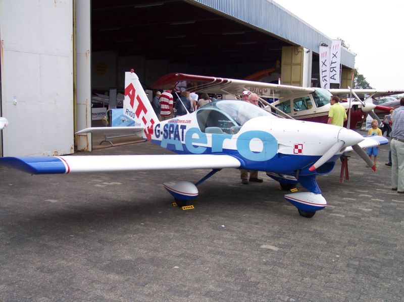 File:Aero AT-3 G-SPAT.jpg