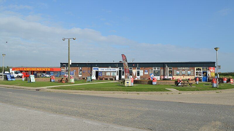 File:Beach cafe, Seawick.jpg