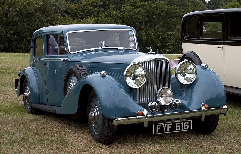 File:Blue Bentley 2.jpg