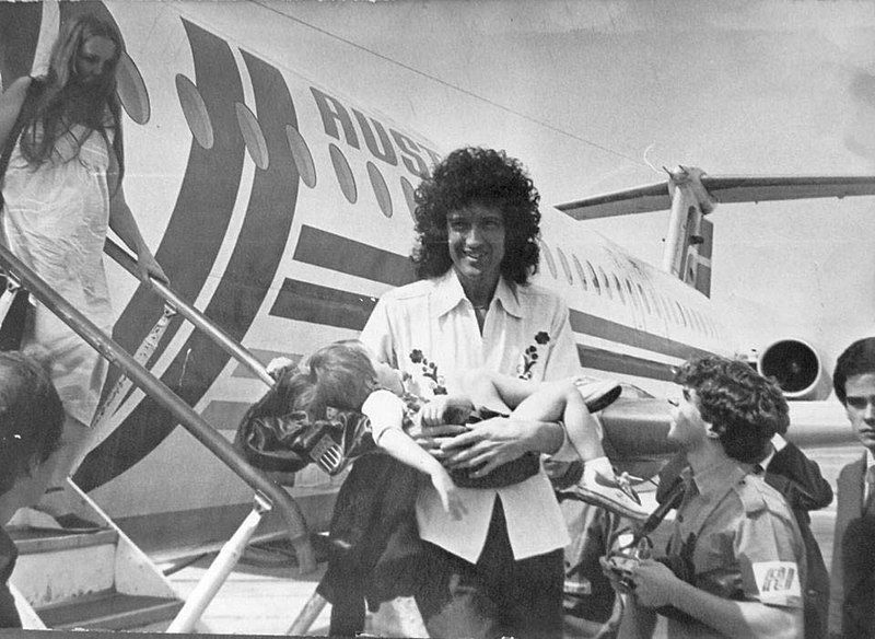 File:Brian may mdp.jpg