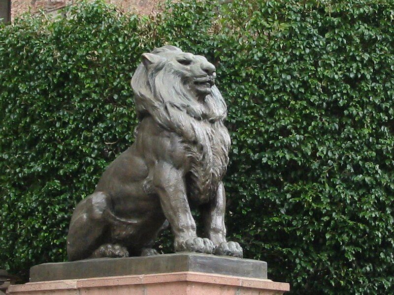 File:Bronze Lion.JPG